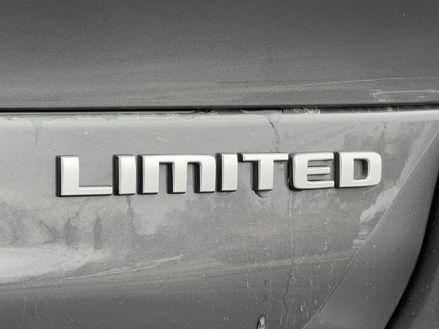 Used 2024 Jeep Grand Cherokee L Limited image 8
