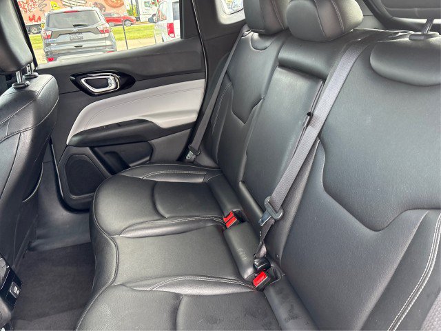Used 2025 Jeep Compass Limited AWD/4WD image 10