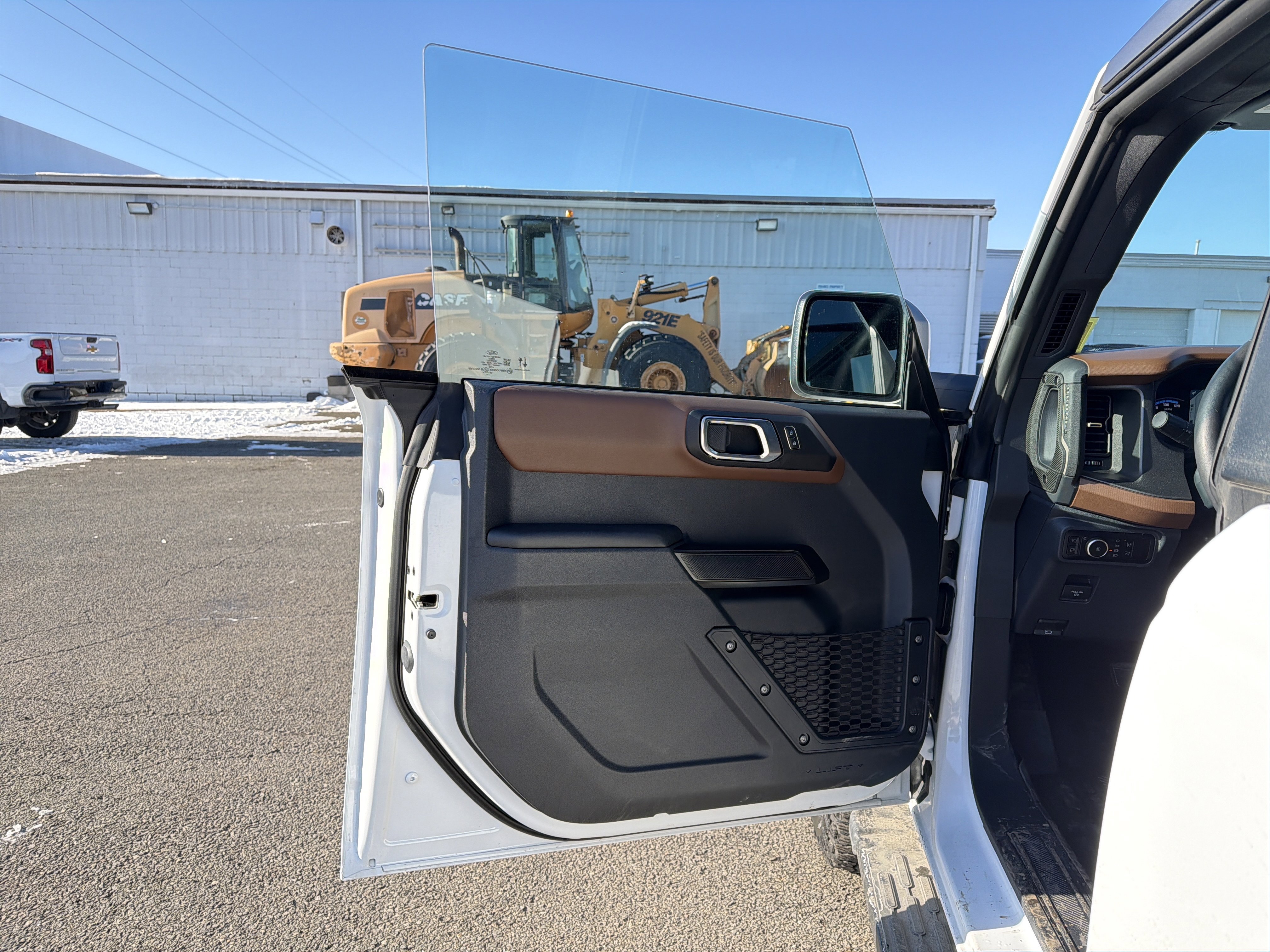 Certified 2024 Ford Bronco Outer Banks image 11