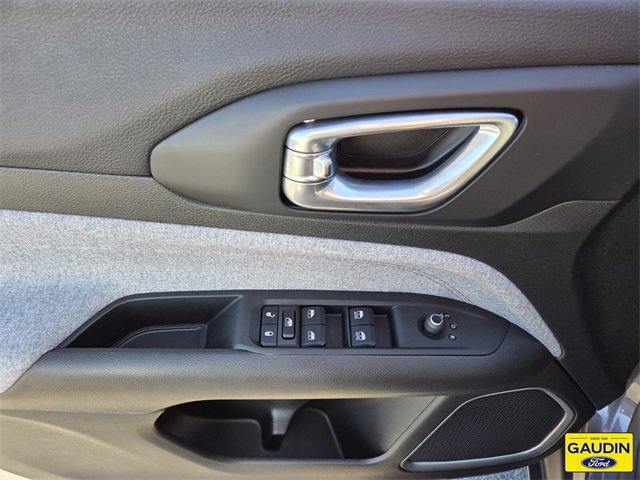 Used 2024 Jeep Compass Latitude image 18