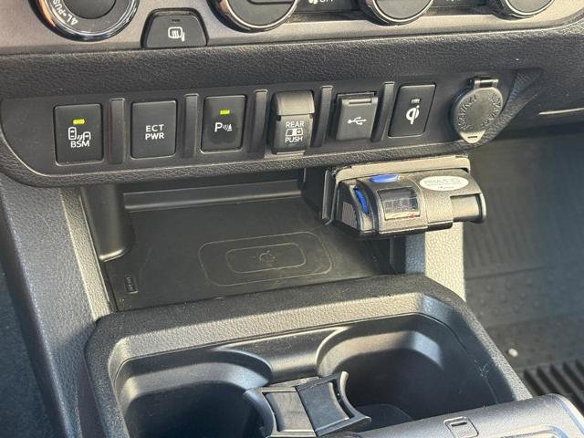 Used 2023 Toyota Tacoma TRD Off-Road w/ TRD Premium Off Road Package AWD/4WD image 20
