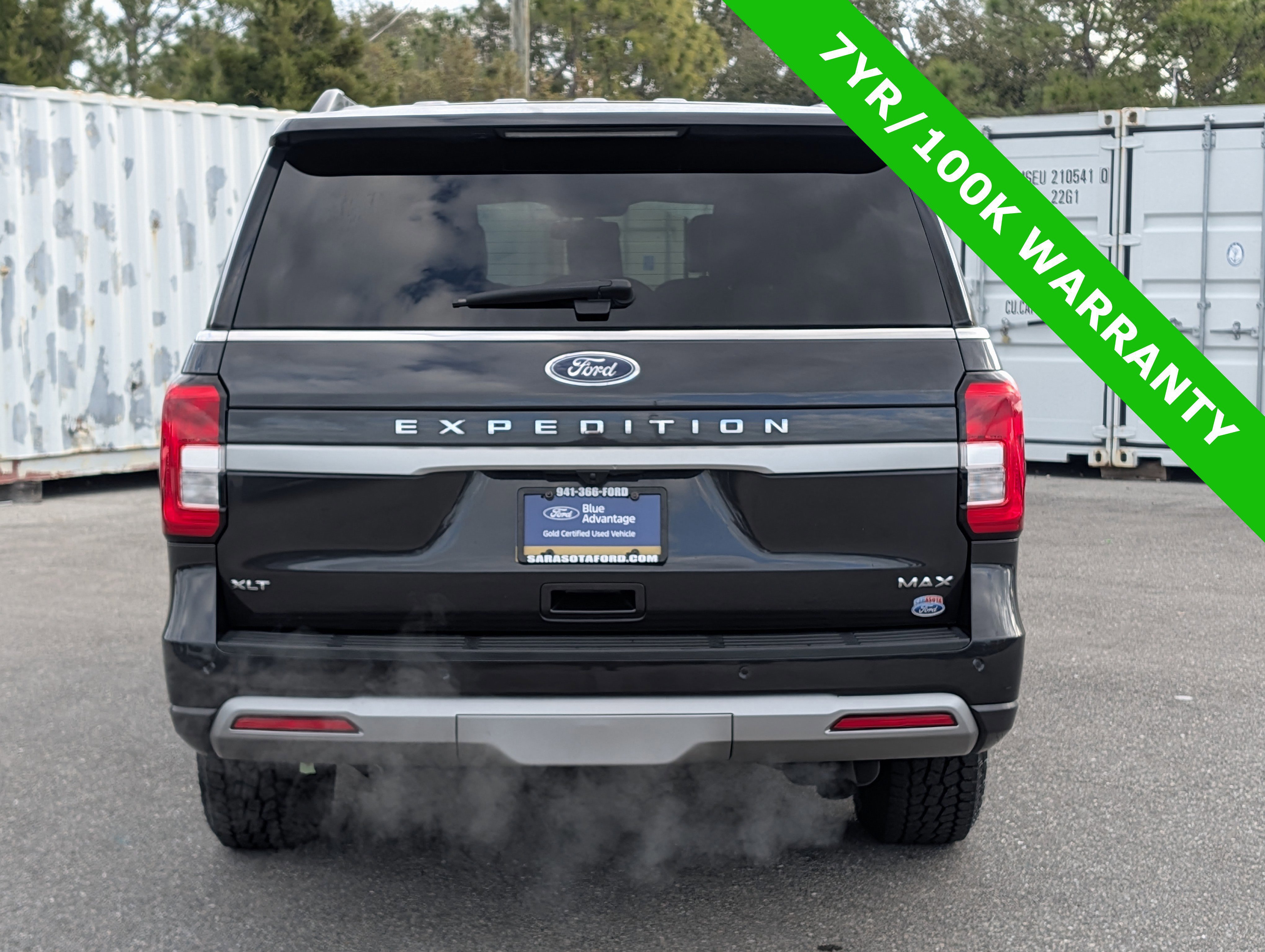 Certified 2024 Ford Expedition Max XLT image 5