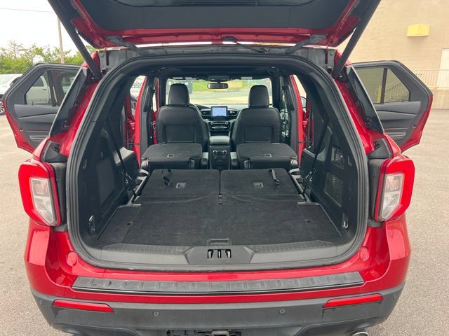 Certified 2024 Ford Explorer ST-Line w/ Class IV Trailer Tow Package AWD/4WD image 22
