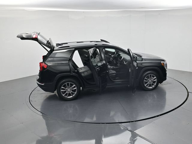 Used 2024 GMC Terrain SLT AWD/4WD image 50