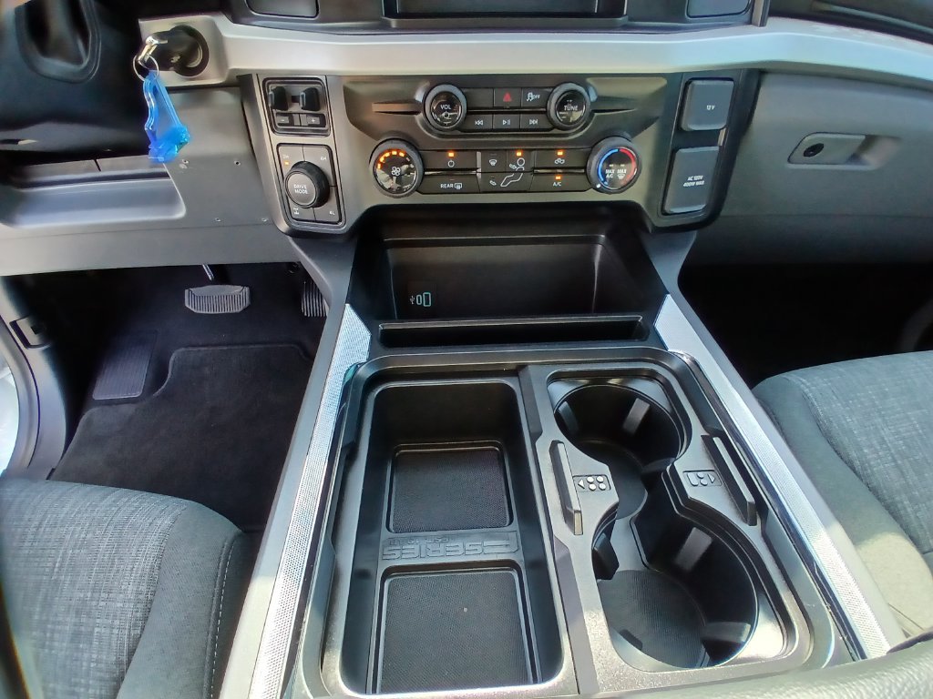Certified 2025 Ford F250 XLT w/ FX4 Off-Road Package AWD/4WD image 19