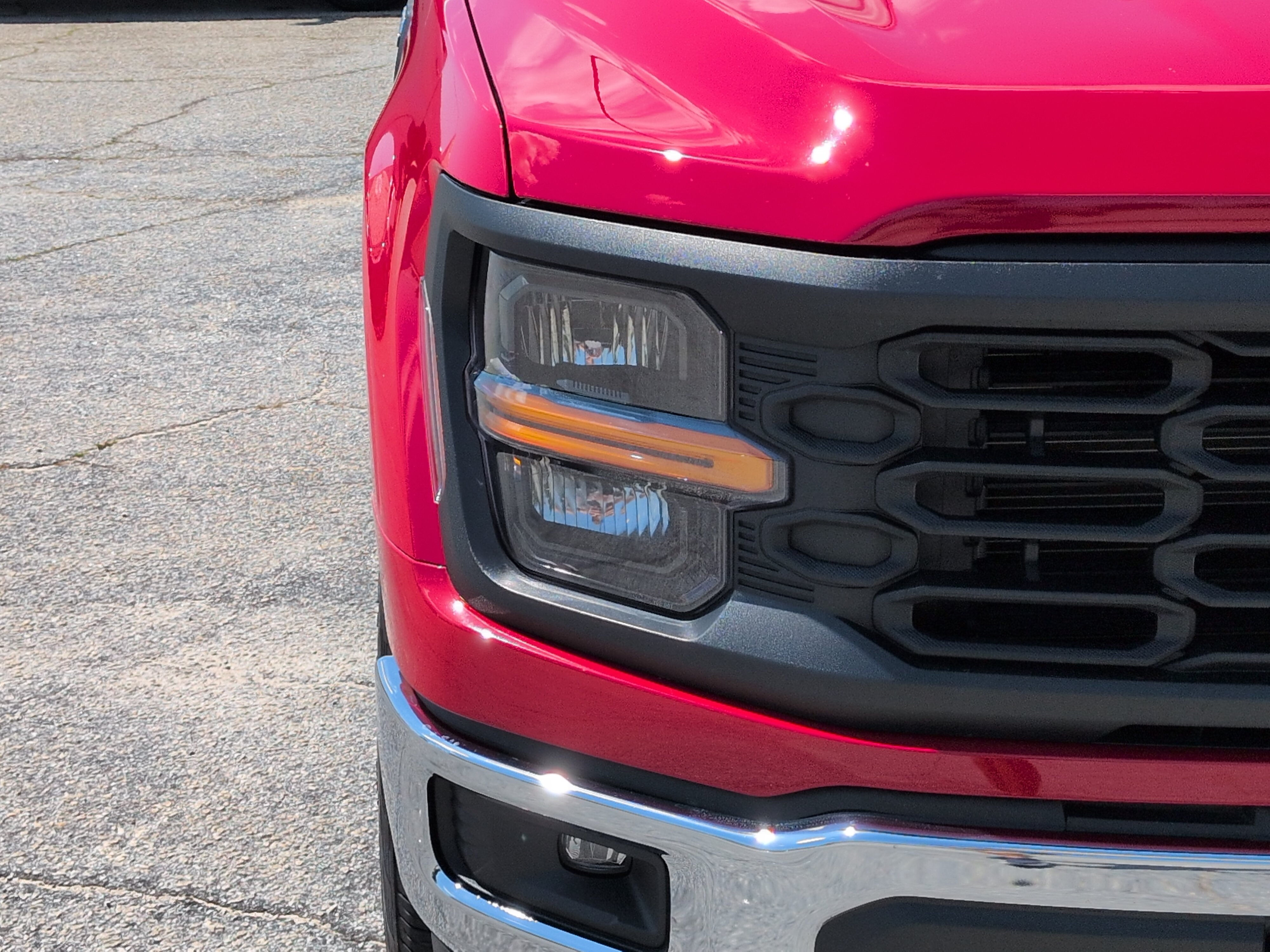 Certified 2025 Ford F150 XL w/ Equipment Group 103A High AWD/4WD image 8