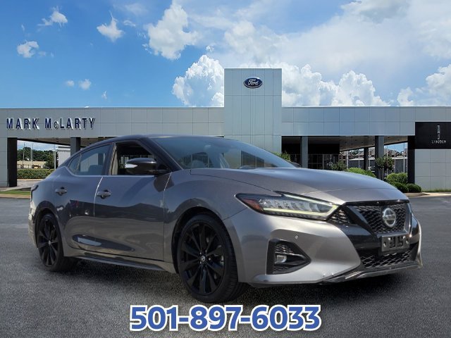 Used 2022 Nissan Maxima SR w/ Sport Mat Group FWD image 7