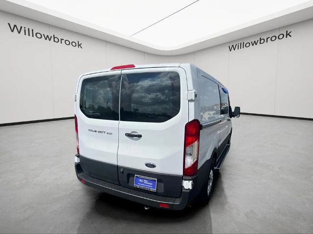 Certified 2025 Ford Transit 250 Low Roof w/ Exterior Upgrade Package RWD image 5