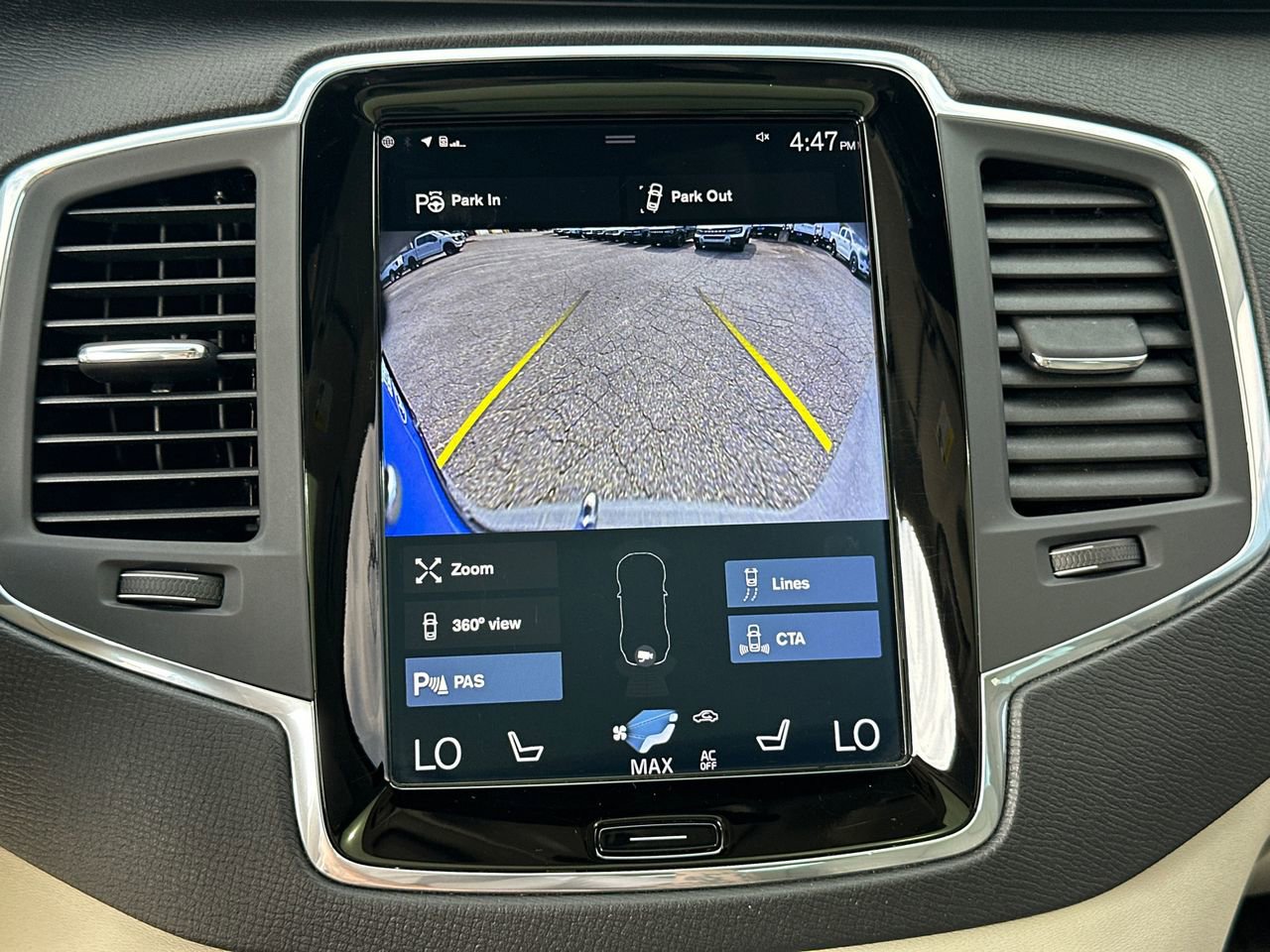 Used 2018 Volvo XC90 T5 Momentum w/ Convenience Package AWD/4WD image 30
