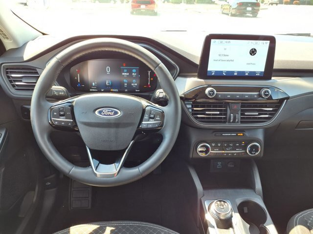 Certified 2023 Ford Escape Active AWD/4WD image 9