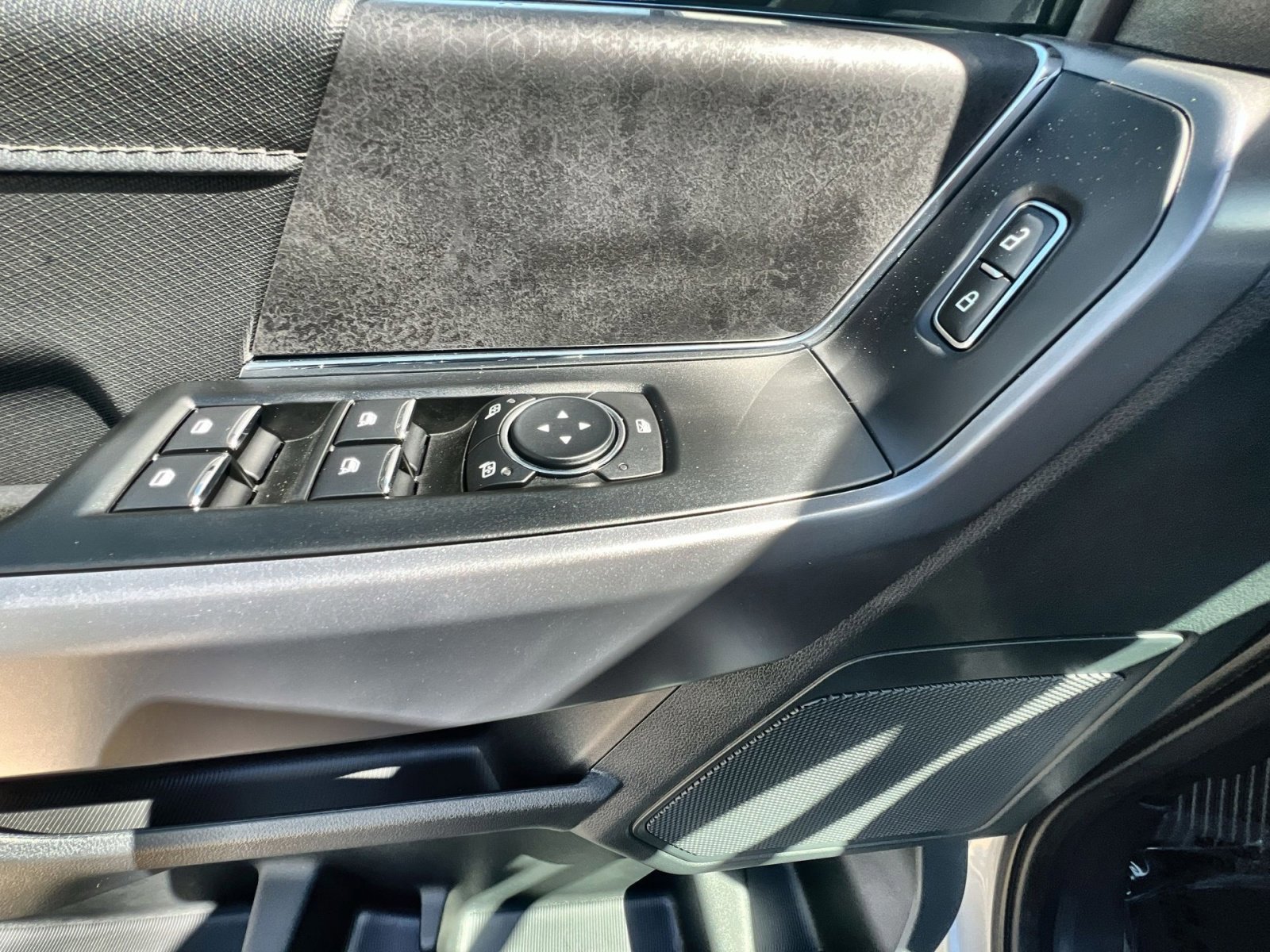 Certified 2025 Ford F150 XLT w/ Equipment Group 302A MID image 15