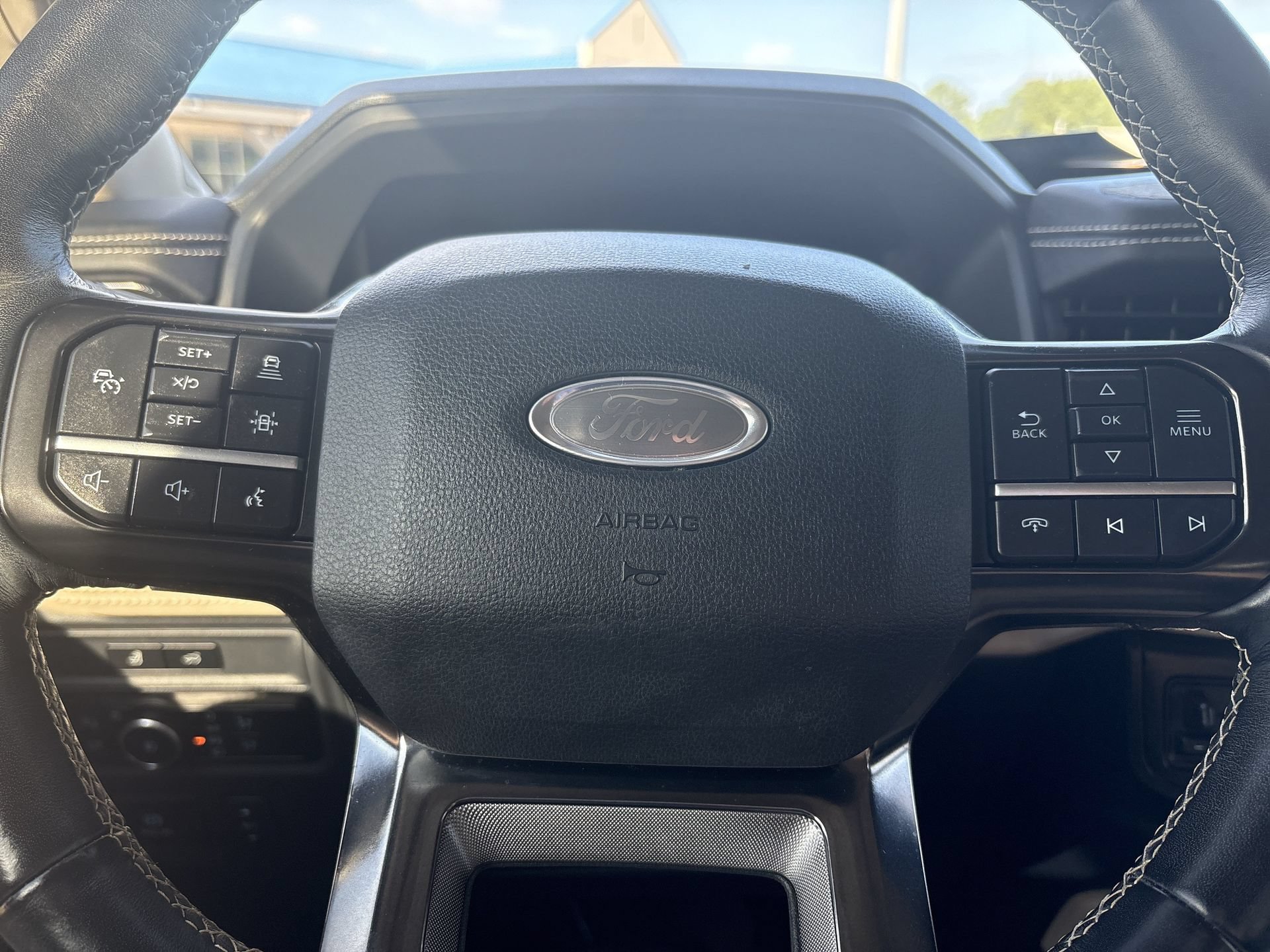 Certified 2024 Ford Expedition Platinum RWD image 13