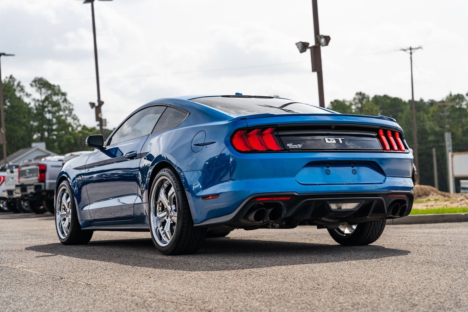 Certified 2019 Ford Mustang GT Premium w/ Equipment Group 401A RWD image 5