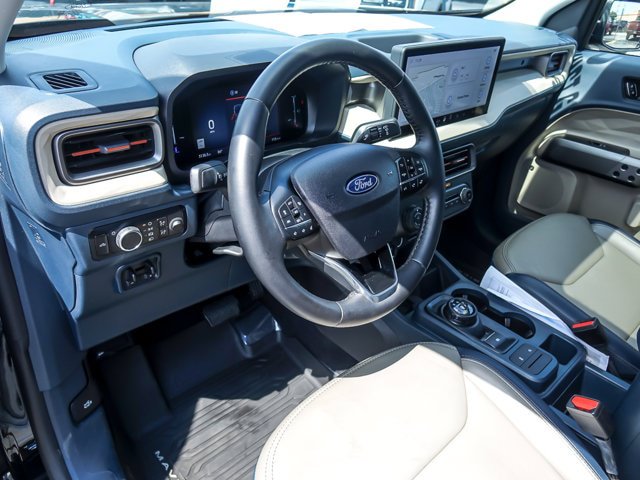Certified 2025 Ford Maverick Lariat w/ 4K Tow Package AWD/4WD image 11