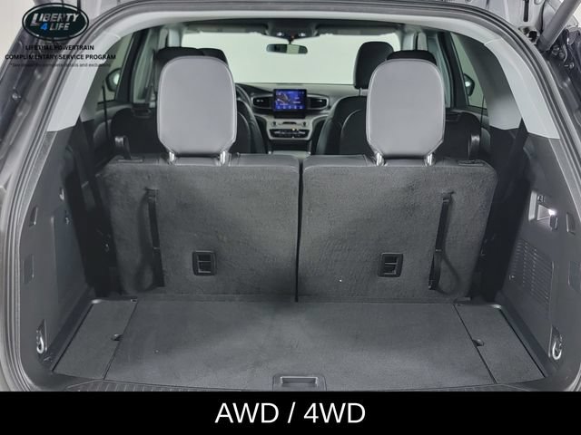 Certified 2023 Ford Explorer XLT w/ Equipment Group 202A AWD/4WD image 16