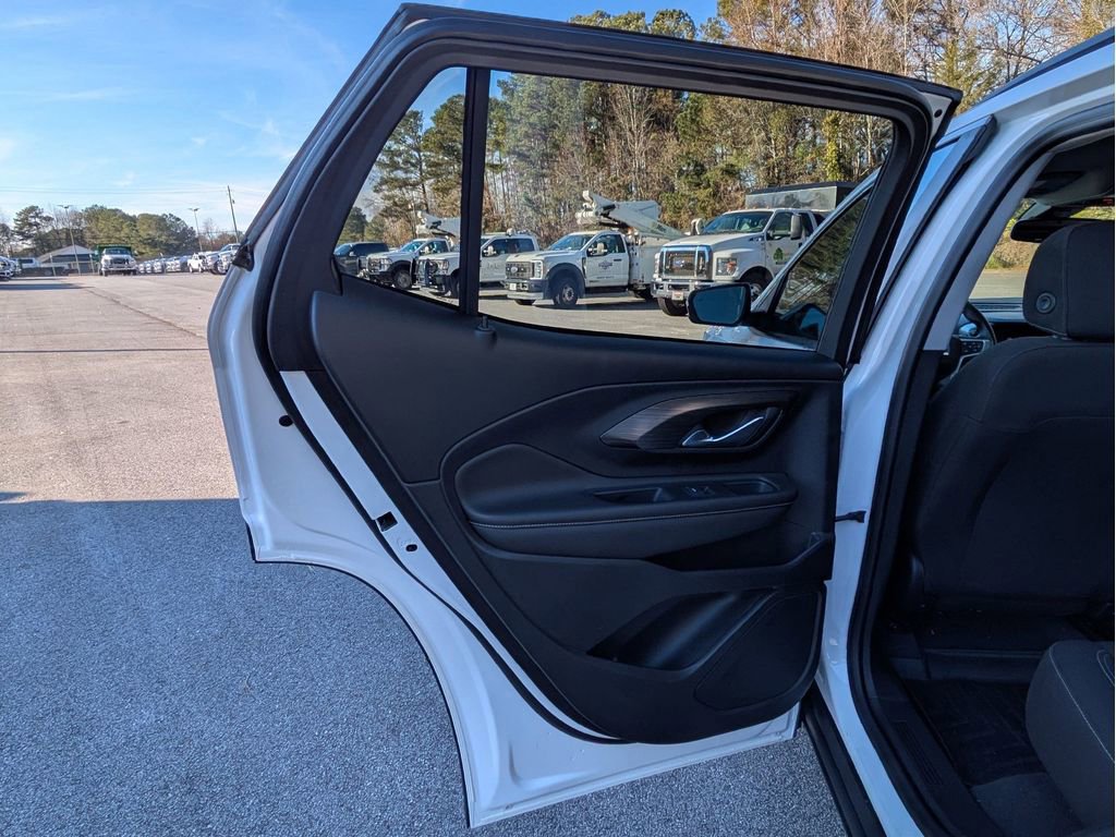 Used 2022 GMC Terrain SLE w/ Driver Convenience Package image 27