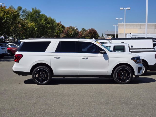 Certified 2023 Ford Expedition Max Limited RWD image 7