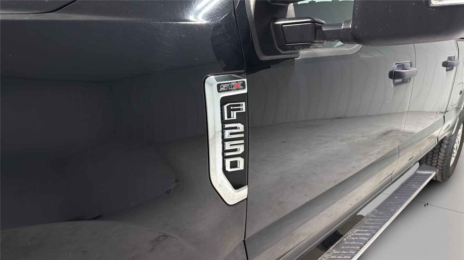 Certified 2018 Ford F250 XL w/ STX Appearance Package image 26
