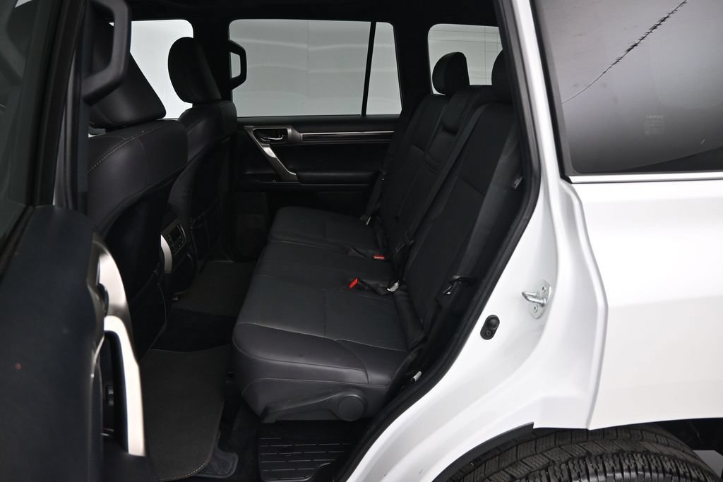 Used 2021 Lexus GX 460 Premium w/ Premium Package AWD/4WD image 13