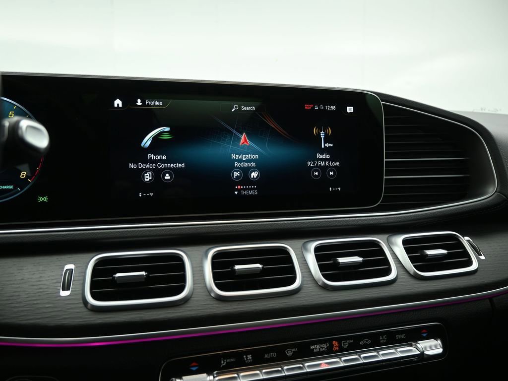 Used 2022 Mercedes-Benz GLS 450 4MATIC image 40