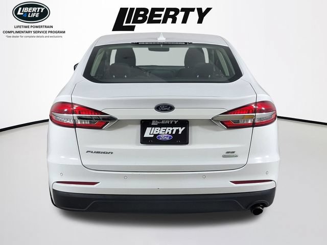 Certified 2019 Ford Fusion SE FWD image 5