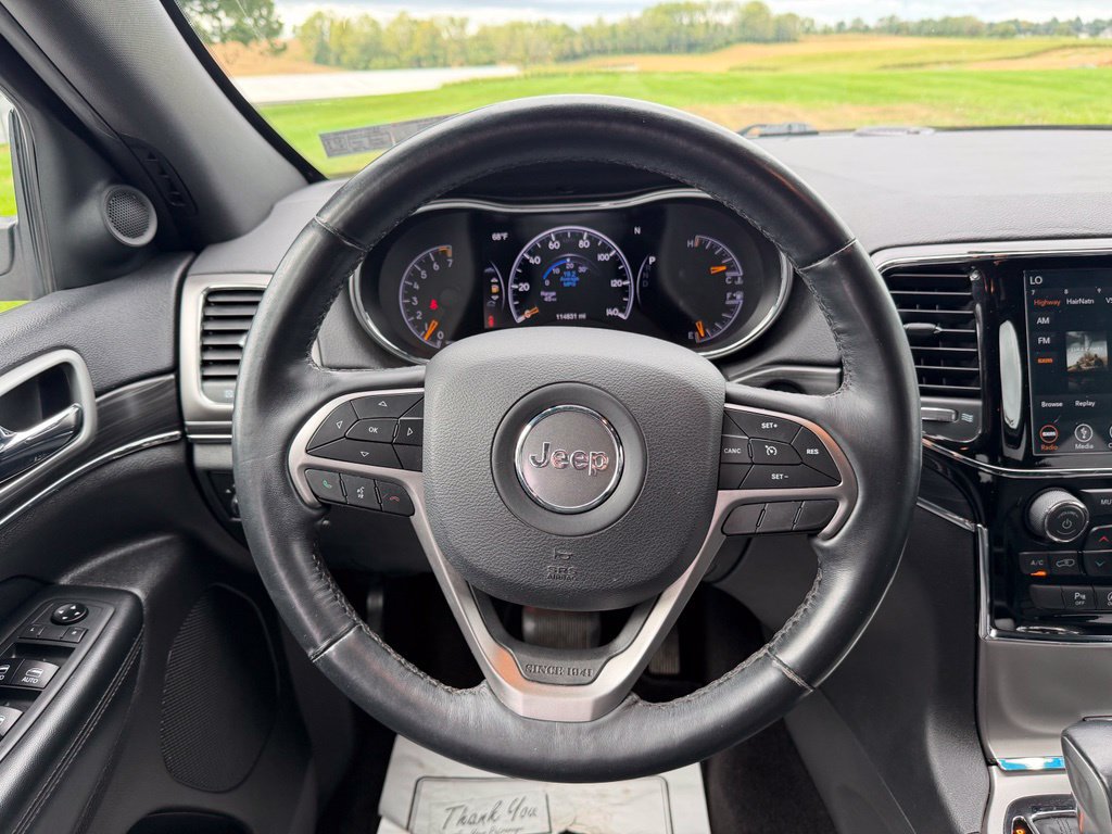 Used 2019 Jeep Grand Cherokee Limited AWD/4WD image 15