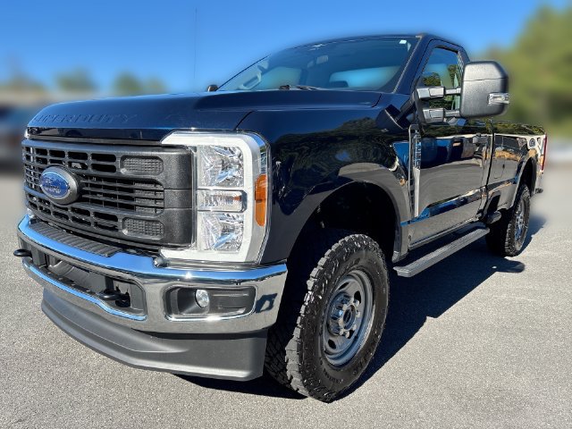 Certified 2023 Ford F250 XL w/ Snow Plow Prep Package AWD/4WD image 4