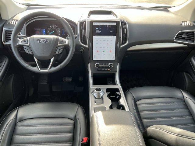 Certified 2024 Ford Edge SEL w/ Convenience Package AWD/4WD image 15