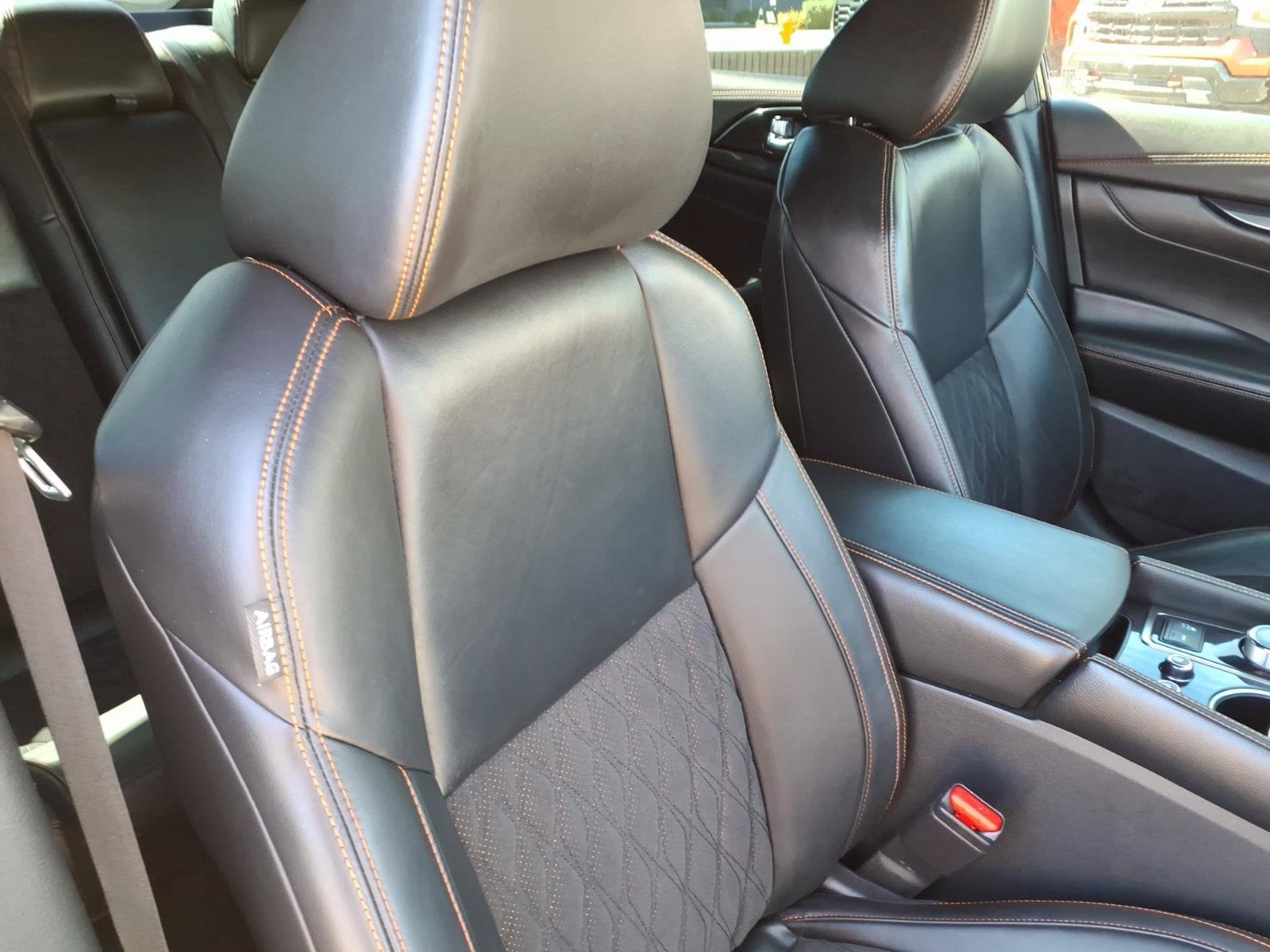 Used 2020 Nissan Maxima SR FWD image 12
