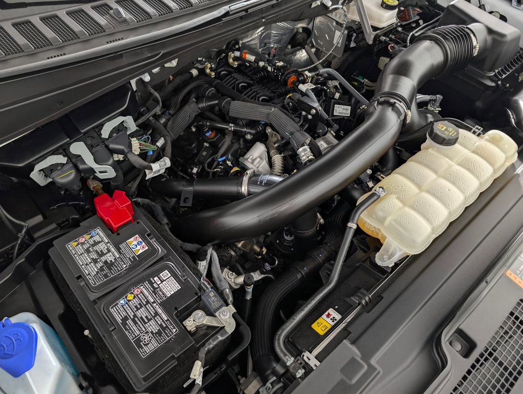 Certified 2025 Ford Expedition Max Platinum AWD/4WD image 8