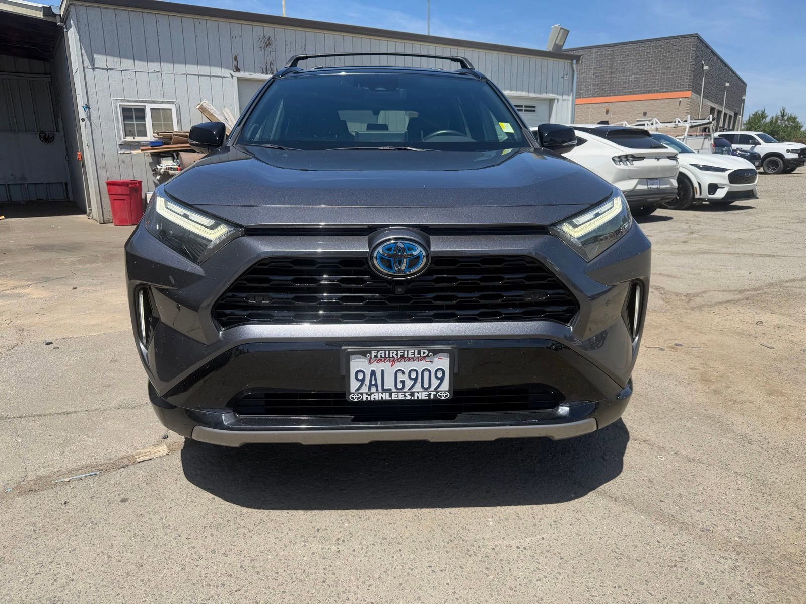 Used 2022 Toyota RAV4 XSE AWD/4WD image 8