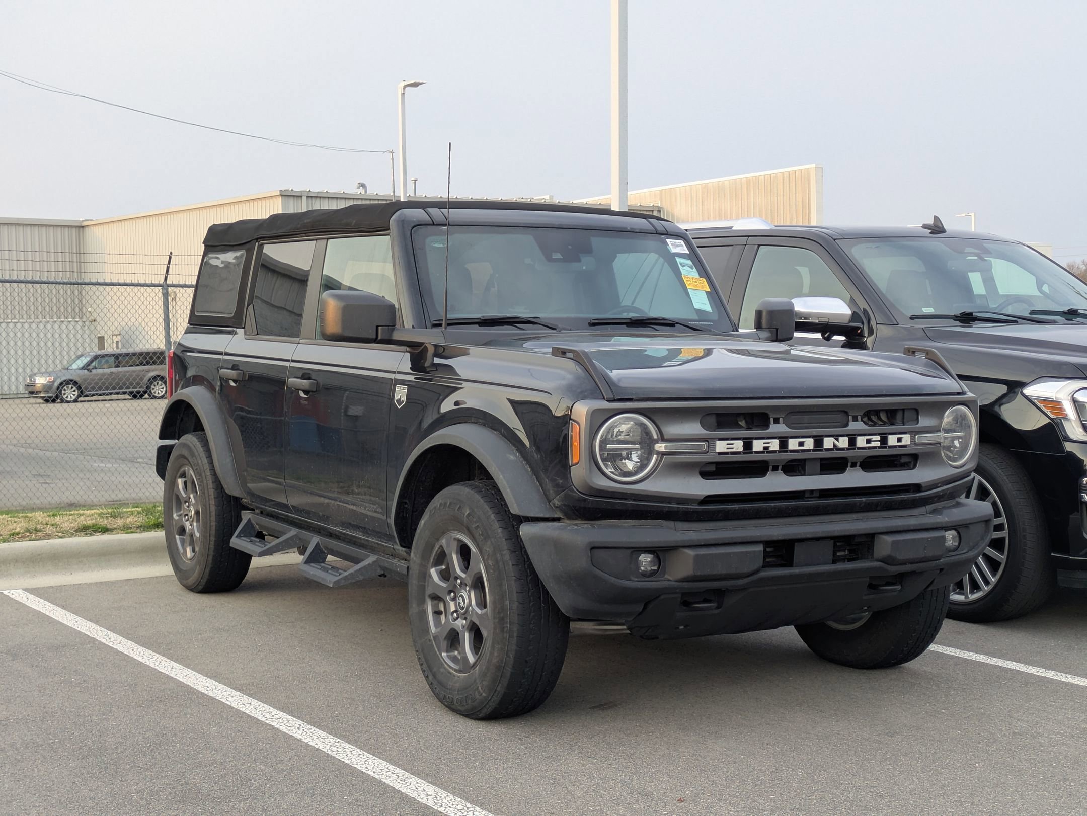 Certified 2023 Ford Bronco Big Bend image 3