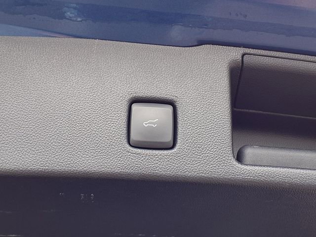 Certified 2023 Ford Escape Active AWD/4WD image 21