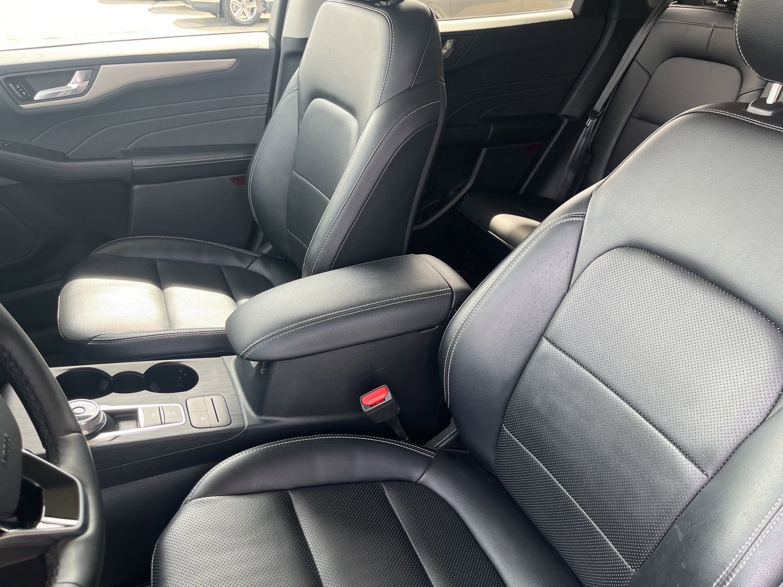 Certified 2022 Ford Escape SEL w/ Technology Package image 13