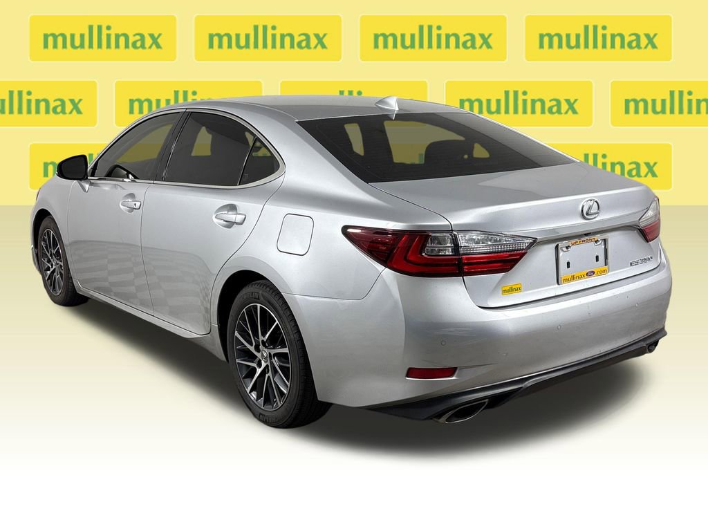 Used 2018 Lexus ES 350 w/ Luxury Package w/Wood Trim FWD image 9