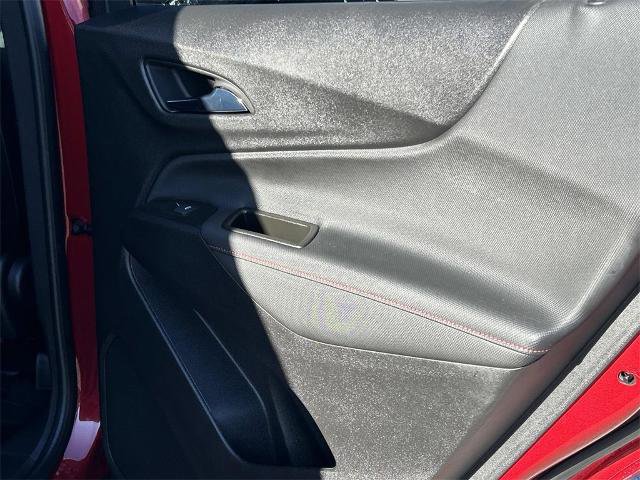 Used 2023 Chevrolet Equinox RS w/ RS Leather Package image 22
