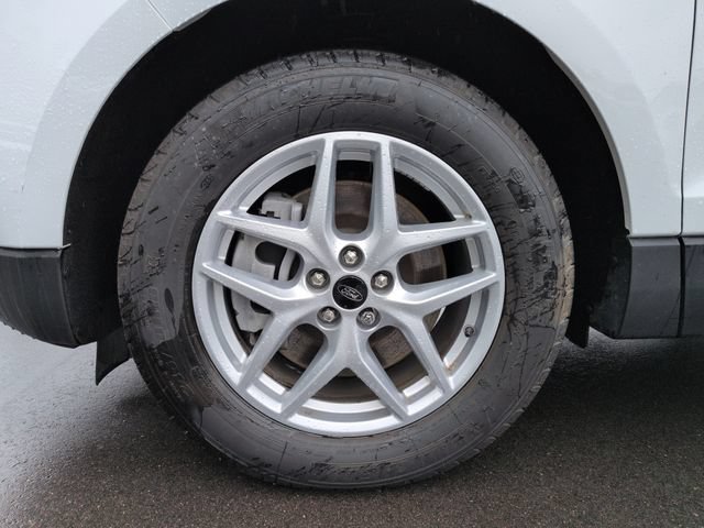 Certified 2024 Ford Edge SEL w/ Convenience Package AWD/4WD image 10