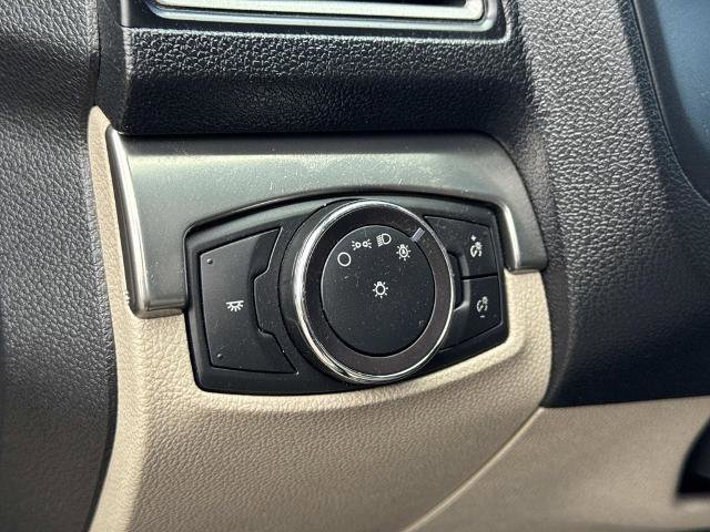 Certified 2018 Ford Explorer XLT FWD image 17