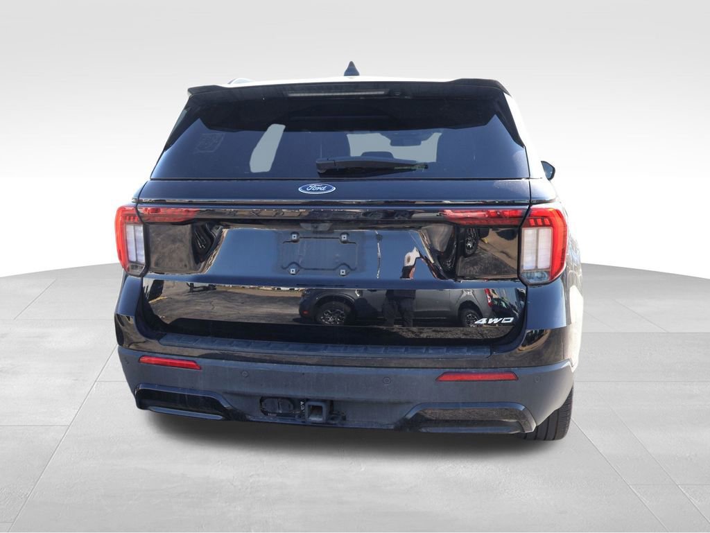 Certified 2025 Ford Explorer ST-Line w/ ST-Line Street Pack image 13