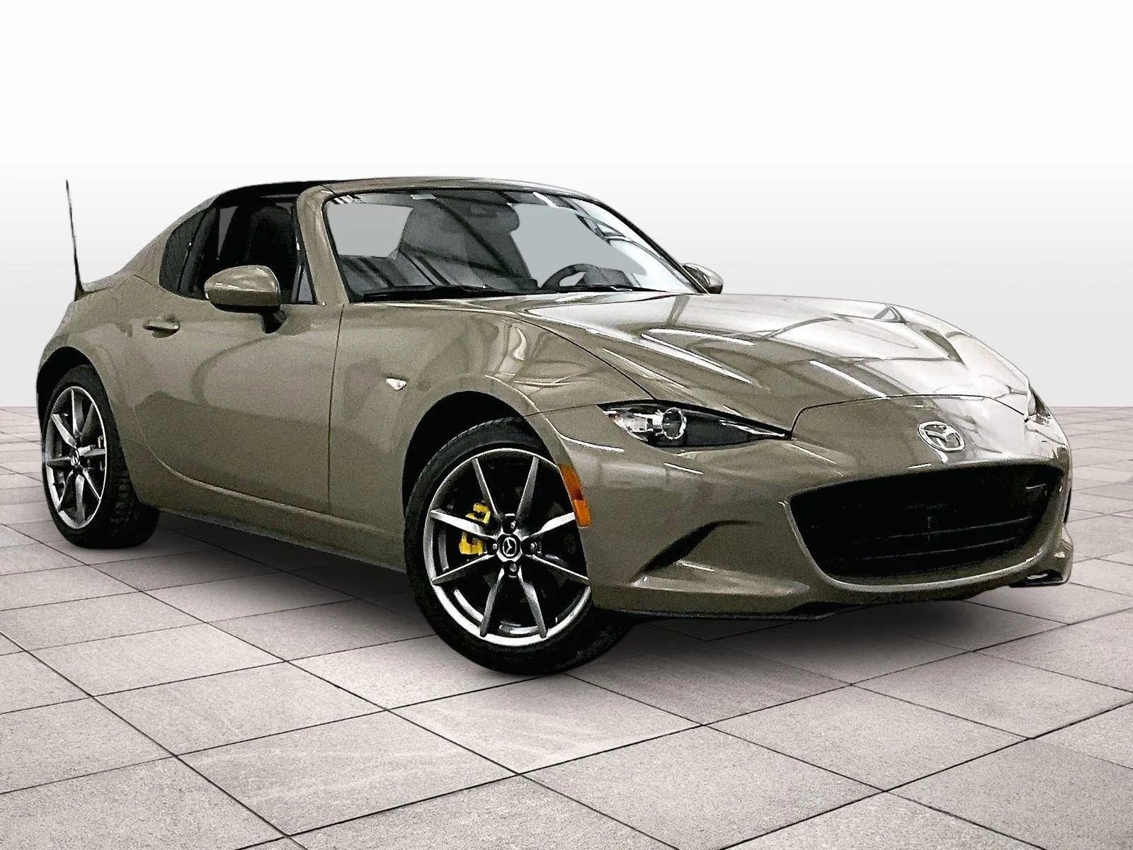 Used 2023 MAZDA MX-5 Miata Grand Touring w/ Weather Package RWD image 2