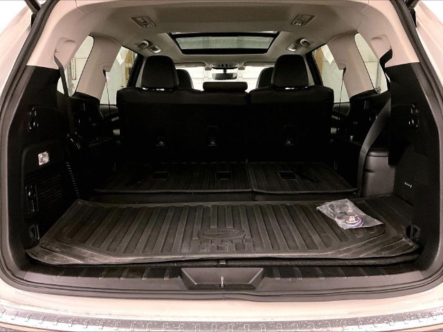 Used 2021 Subaru Ascent Limited w/ Technology Package AWD/4WD image 35