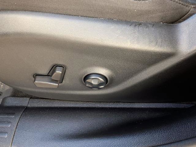 Used 2021 Jeep Cherokee Latitude Lux image 14