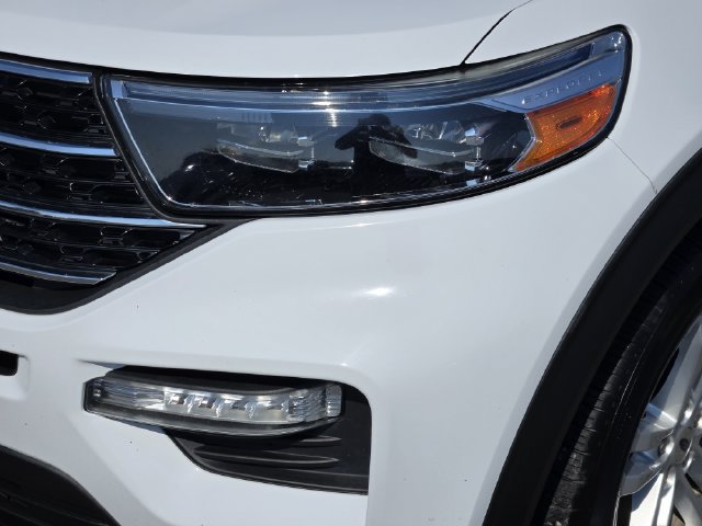 Certified 2020 Ford Explorer XLT w/ Equipment Group 202A RWD image 8