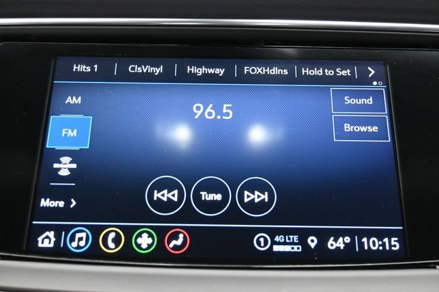 Used 2023 Buick Enclave Essence AWD/4WD image 21