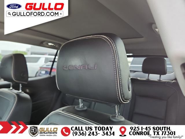 Used 2018 GMC Terrain Denali w/ LPO, 'HIT The Road' Package AWD/4WD image 17