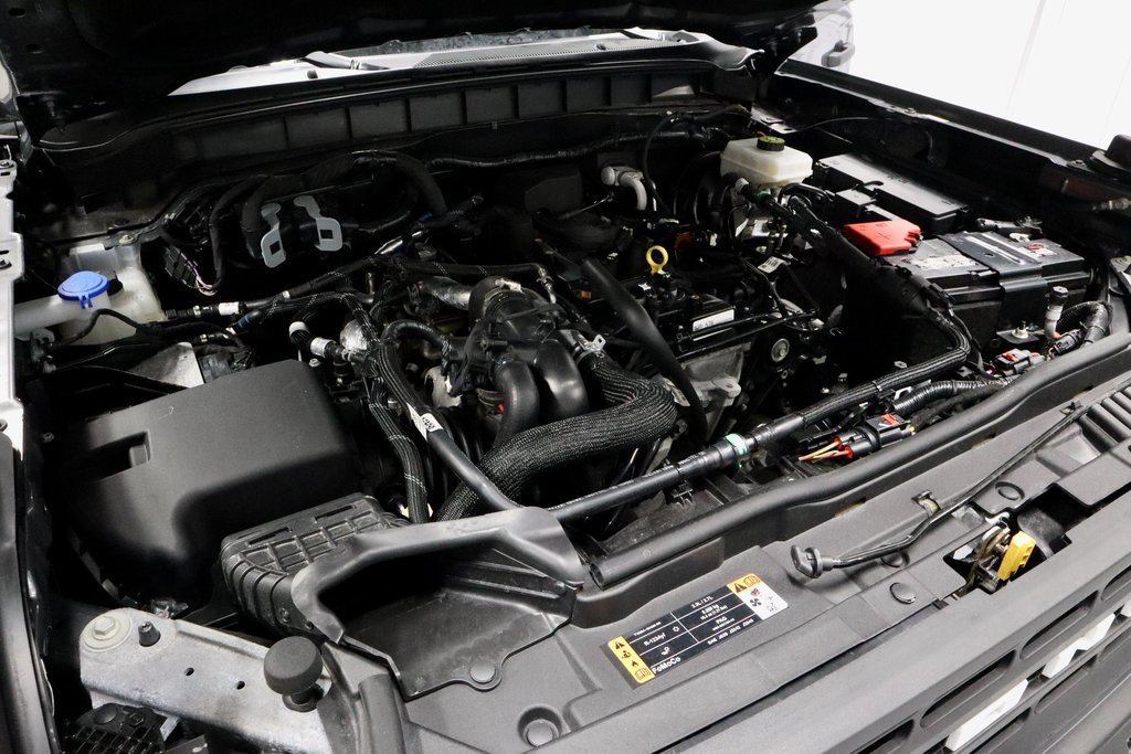 Certified 2024 Ford Bronco Black Diamond image 13