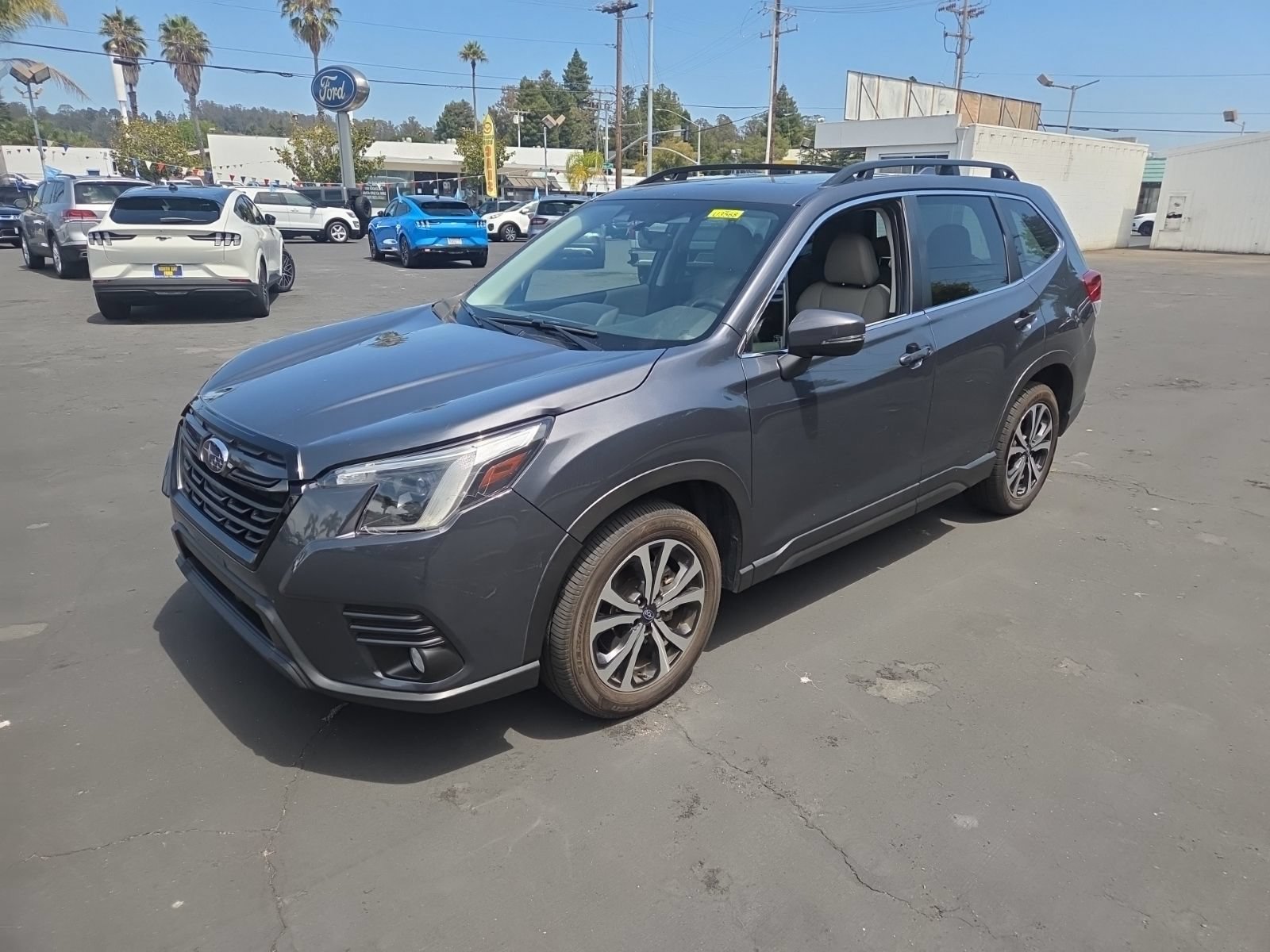 Used 2023 Subaru Forester Limited w/ Popular Package #2 AWD/4WD image 12