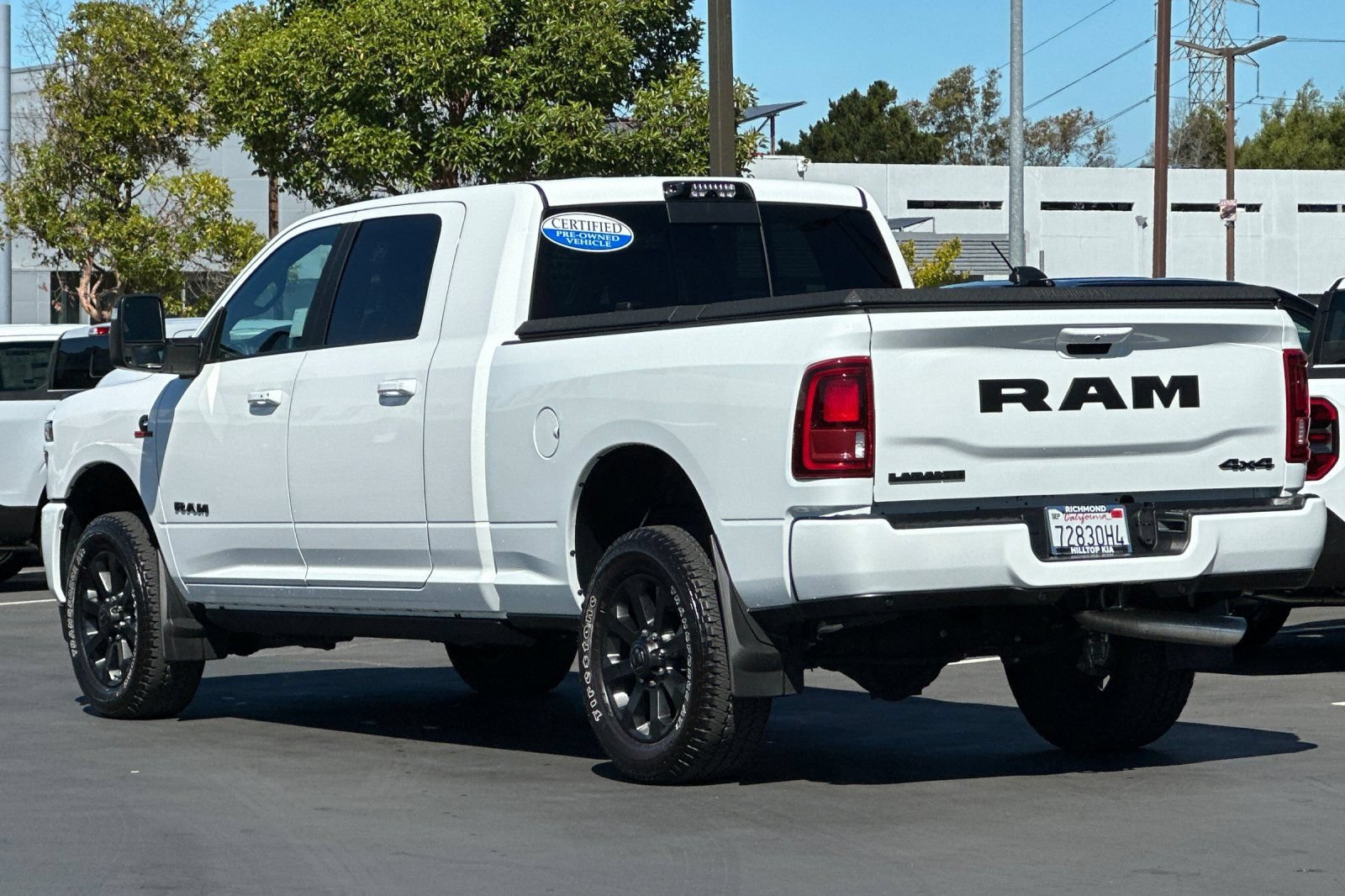 Used 2025 RAM 2500 Laramie AWD/4WD image 9