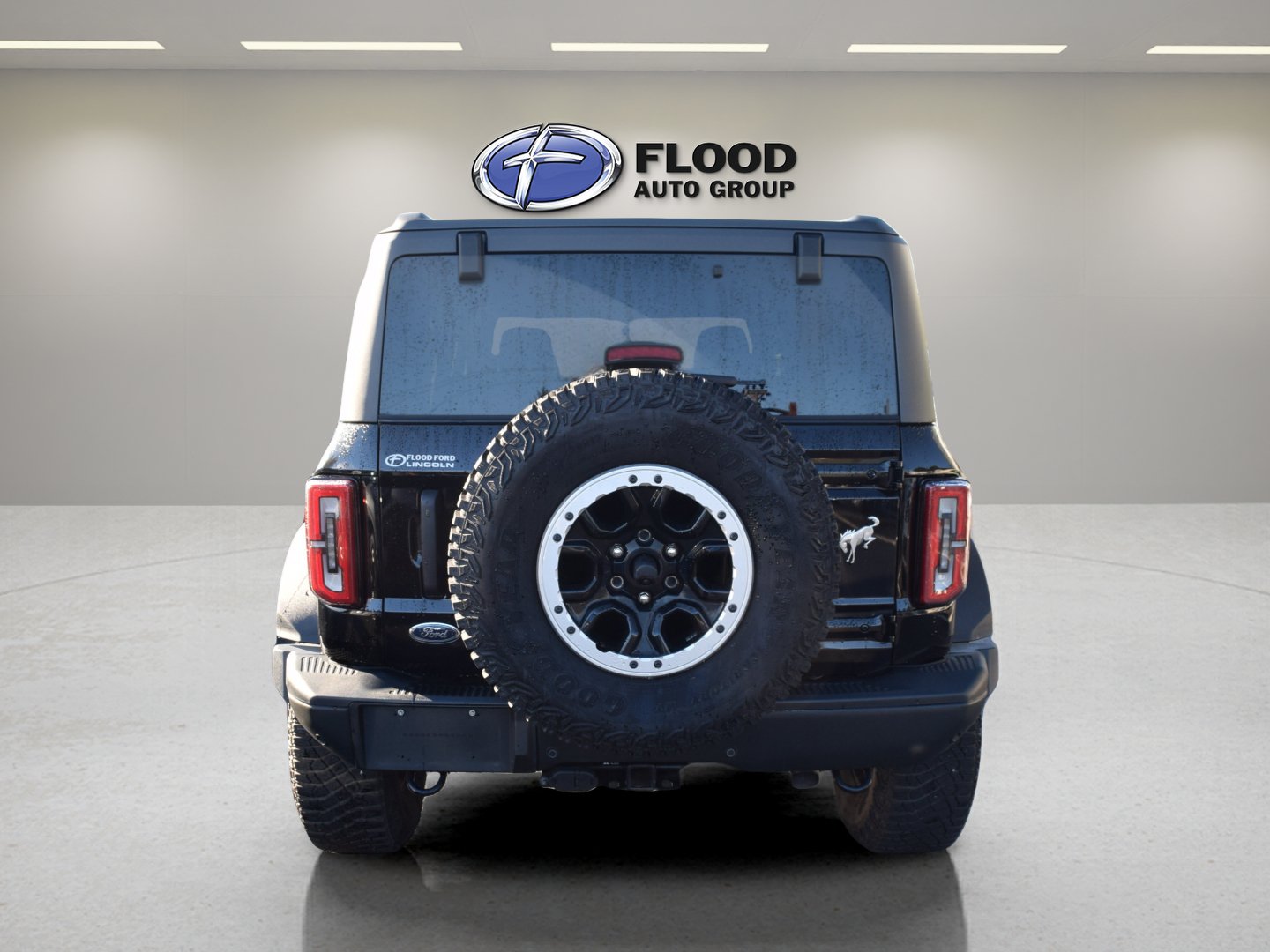 Certified 2023 Ford Bronco Badlands w/ Sasquatch Package AWD/4WD image 5