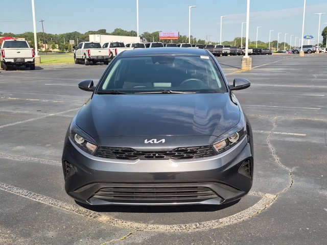 Used 2024 Kia Forte LXS w/ LXS Technology Package FWD image 9